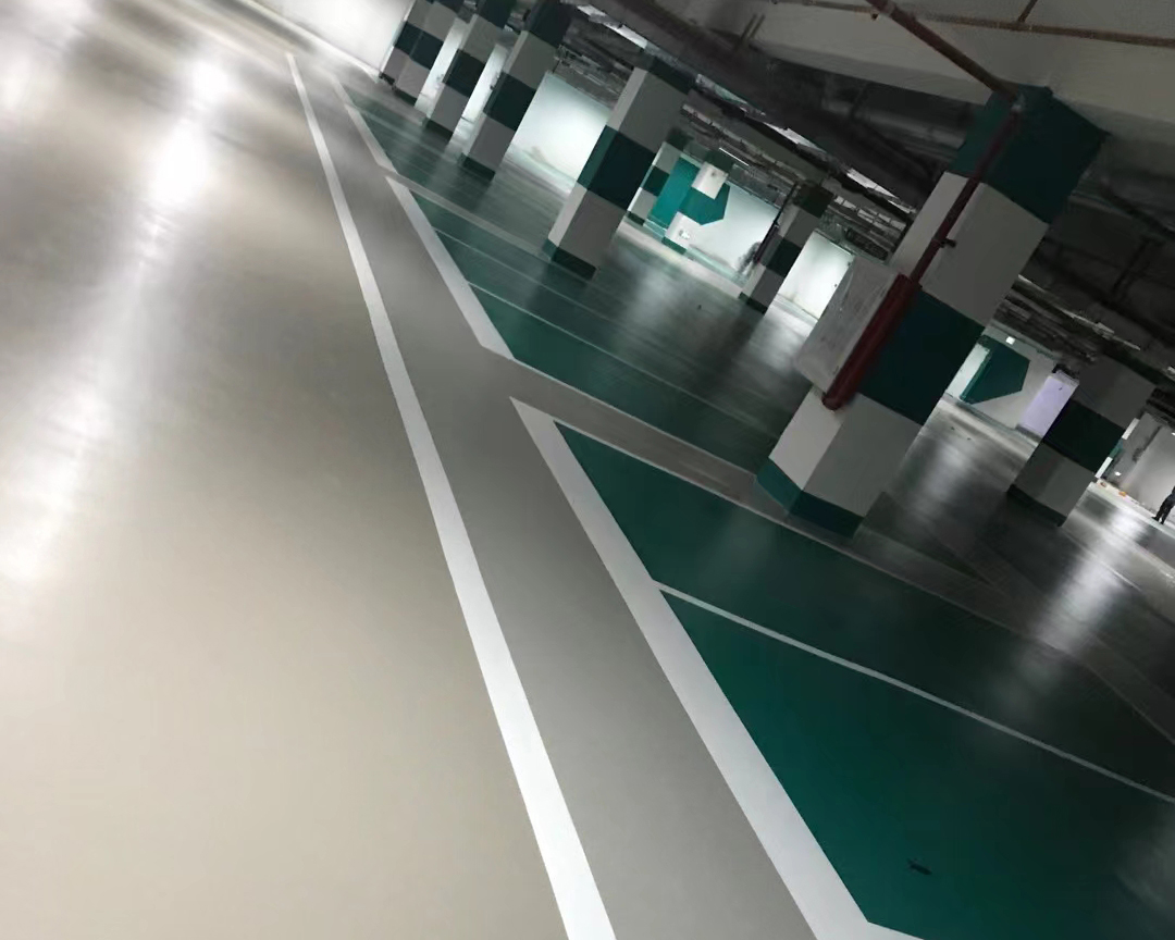 停車場地坪