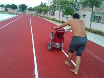 透氣型跑道
